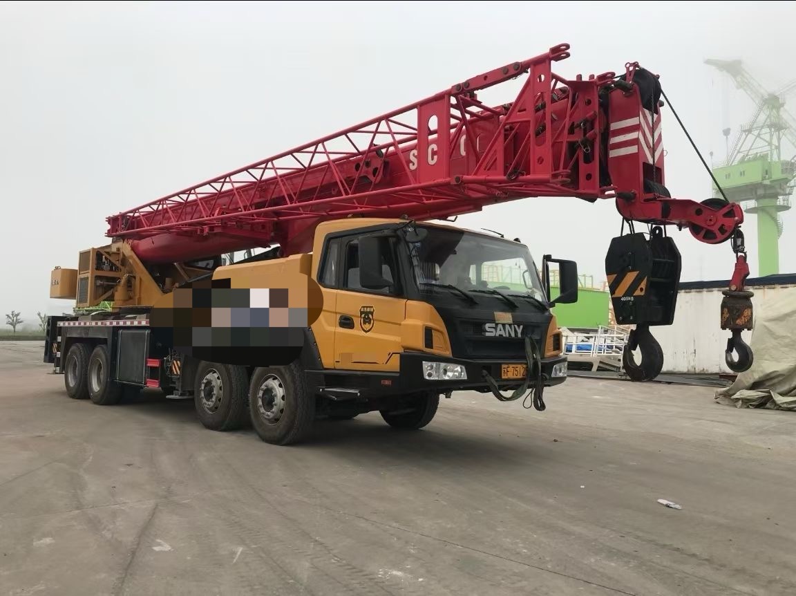 双台子区工厂设备吊装租赁吊车