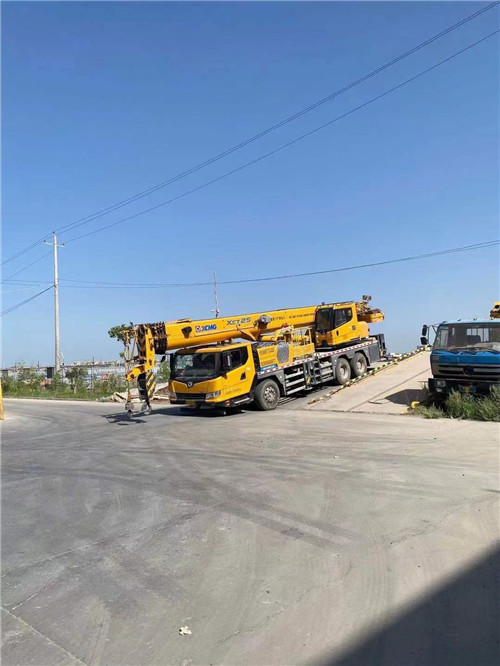 双台子区吊车作业时，可能会产生哪些额外收费项目？