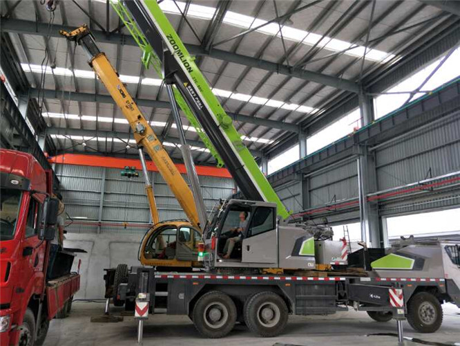 双台子区高空车出租需要注意哪些安全事项？